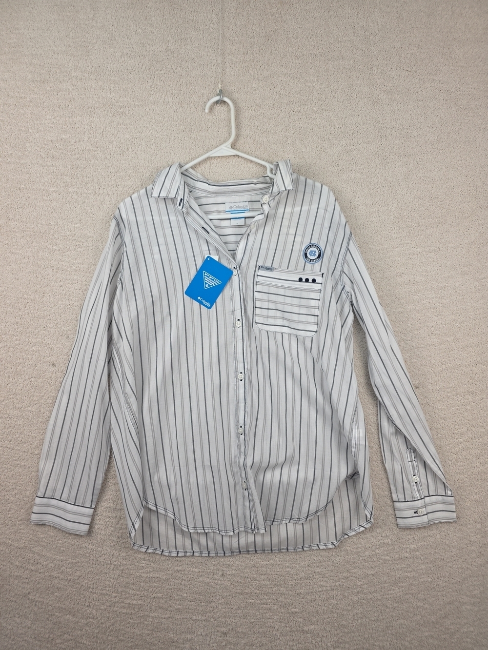 Columbia White Button-Up Shirt Striped PFG North Carolina Size M